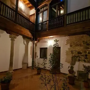 piso-la-merced.besthotelstoledo.com/