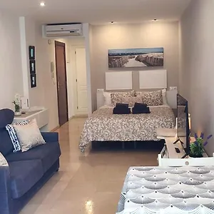 Turisstiko La Roca Chica 4 Torremolinos